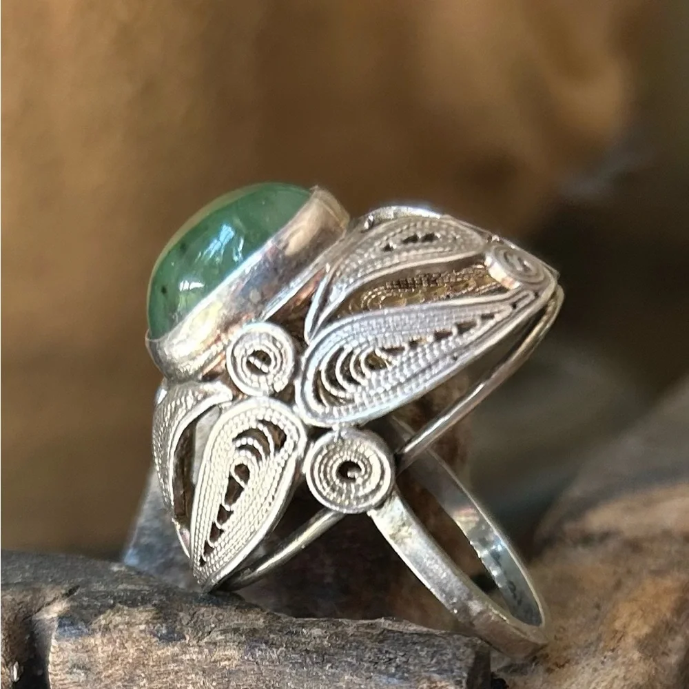 Antique Natural Jade Filigree Ring - Picture 1 of 12